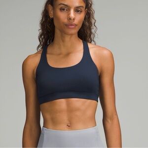 Lululemon Power Through Sports Bra in Navy